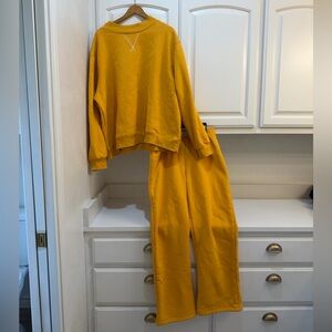 PARKE Apricot Classic Mockneck and Boxer Sweatpants set